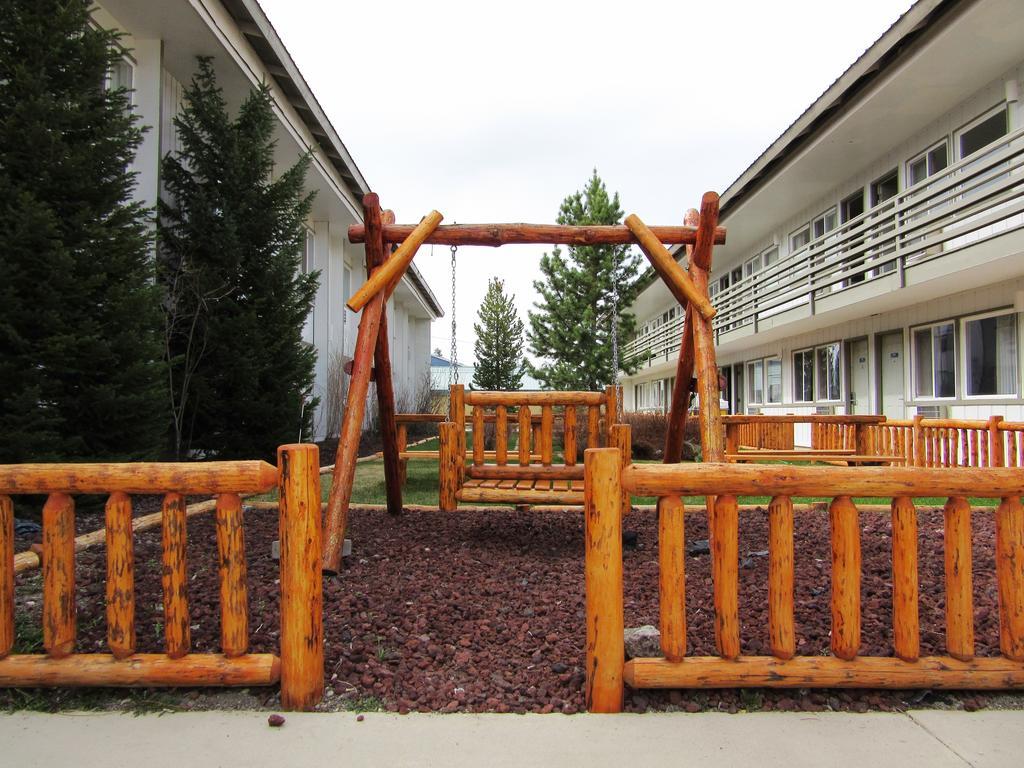 White Buffalo Hotel West Yellowstone Kültér fotó