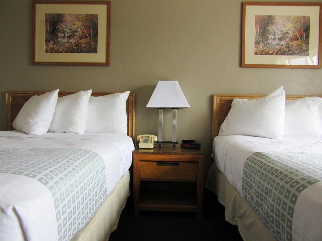 White Buffalo Hotel West Yellowstone Szoba fotó